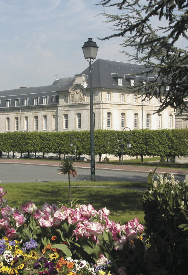 saint cyr l'école