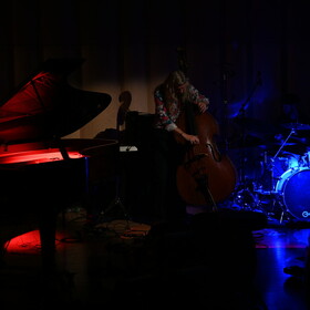 Cabaret_contemporain_1_.JPG